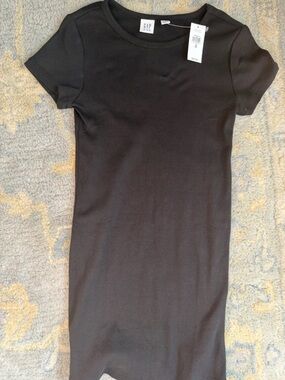 NWT GAP Black Ribbed Short-Sleeve Girls Dress